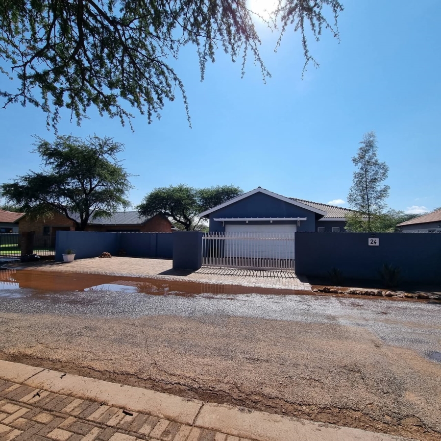 6 Bedroom Property for Sale in Kathu Northern Cape